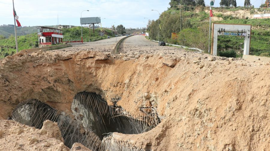 Le Liban-Sud s'enfonce dans la guerre, le pont de Dalafa ciblé