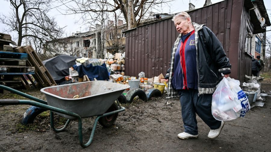 Des frappes font trois morts en Ukraine, un enfant tué en Russie