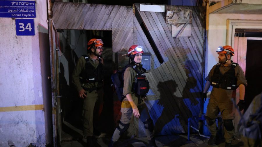 Israël : un mort après des tirs de missiles depuis l'Iran