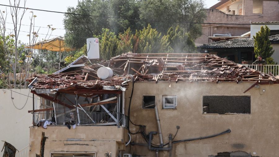 Missiles iraniens: 14 blessés près de Tel-Aviv, une fillette dans un «état grave»