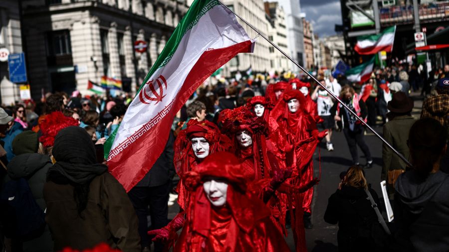 Londres convoque l'ambassadeur d'Iran après un appel au «sacrifice» lancé à la diaspora