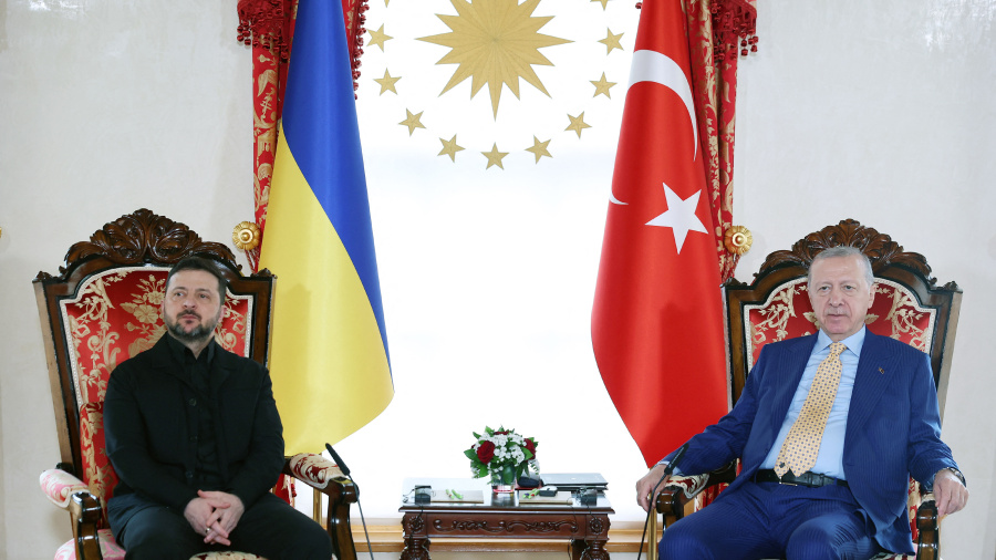 Erdogan et Zelensky discutent de la sécurité énergétique et des efforts de paix à Istanbul