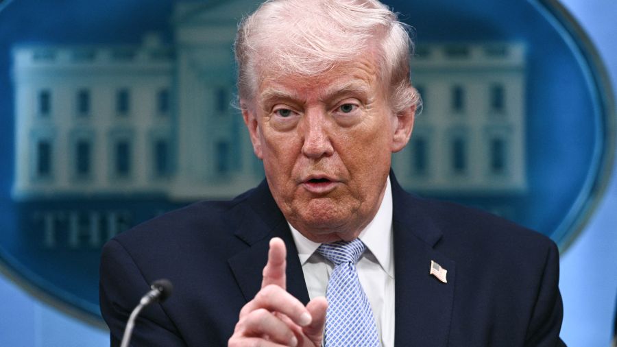 Iran: Trump menace d'éradiquer «une civilisation entière»