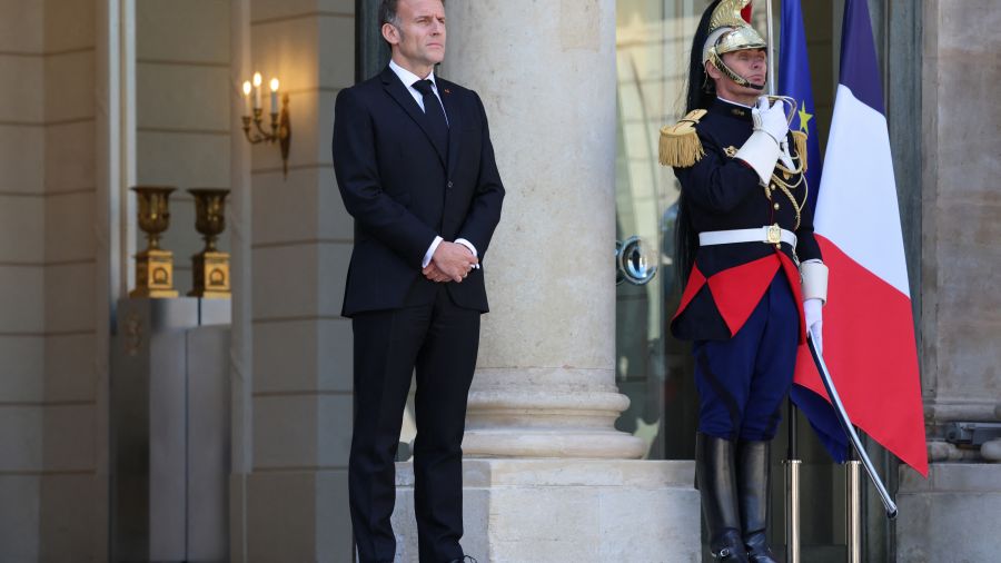 Moyen-Orient: Macron convoque un conseil de défense mercredi