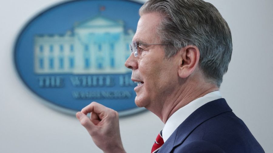 Washington prolonge la suspension de la plupart des sanctions contre le pétrole russe