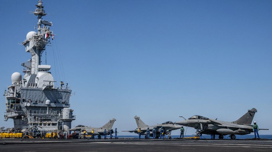 Accord Iran-USA: le porte-avions français rentre à son port d'attache de Toulon