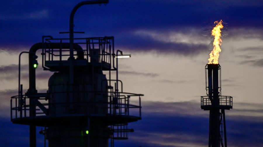 Le pétrole, en nette hausse, craint un nouvel embrasement au Moyen-Orient