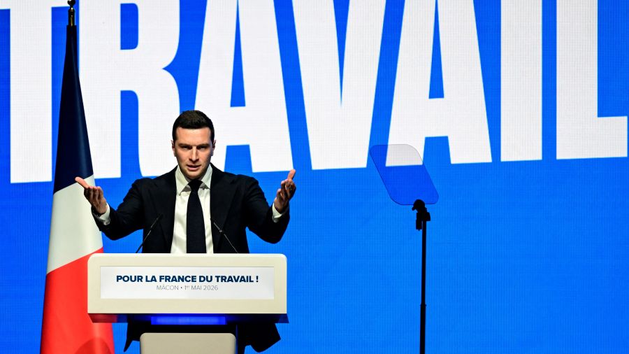 Présidentielle française: les chancelleries étrangères multiplient les contacts avec le RN