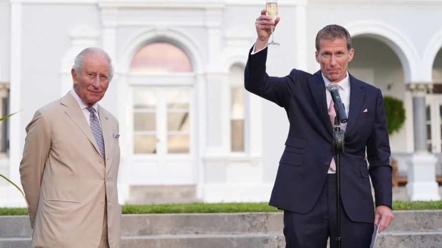 Aux Bermudes, Charles III confronté à l'histoire de l'esclavage
