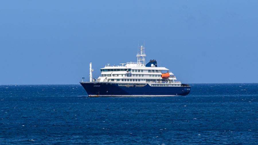Hantavirus: le navire de croisière Hondius achève son voyage aux Pays-Bas