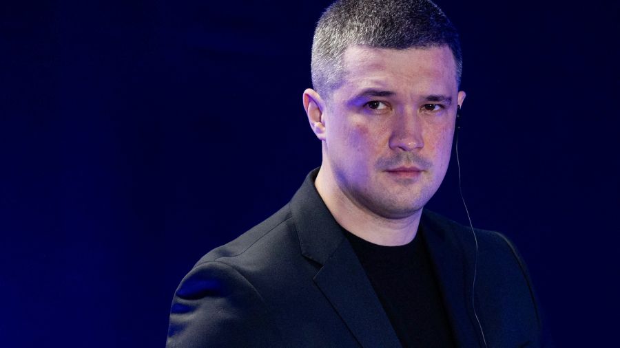 Ukraine: le ministre de la Défense annonce sa démission