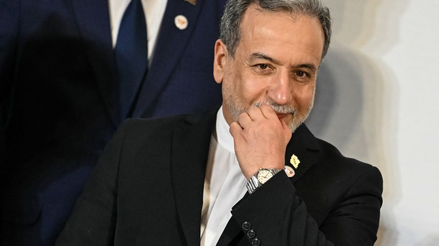 Le chef de la diplomatie iranienne dit être ouvert à une aide de Pékin pour régler le conflit au Moyen-Orient