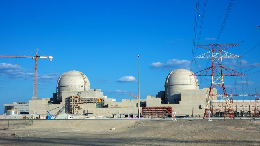 Émirats: frappe de drone près de la centrale nucléaire de Barakah
