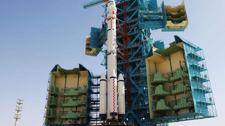 La Chine lance une nouvelle mission spatiale au service de ses ambitions lunaires