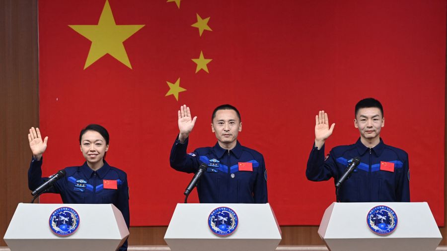 La Chine lance Shenzhou-23 pour un séjour historique d'un an en orbite