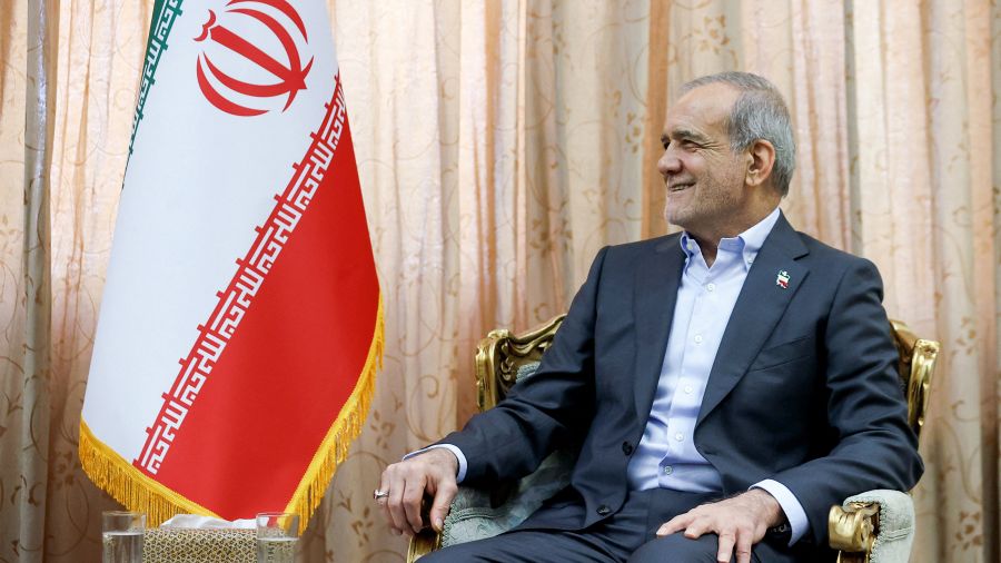 Iran: le président ordonne le rétablissement de l'accès à internet