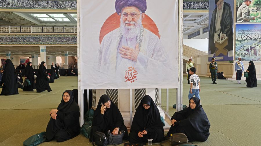 L'Iran prépare les funérailles nationales pour Ali Khamenei
