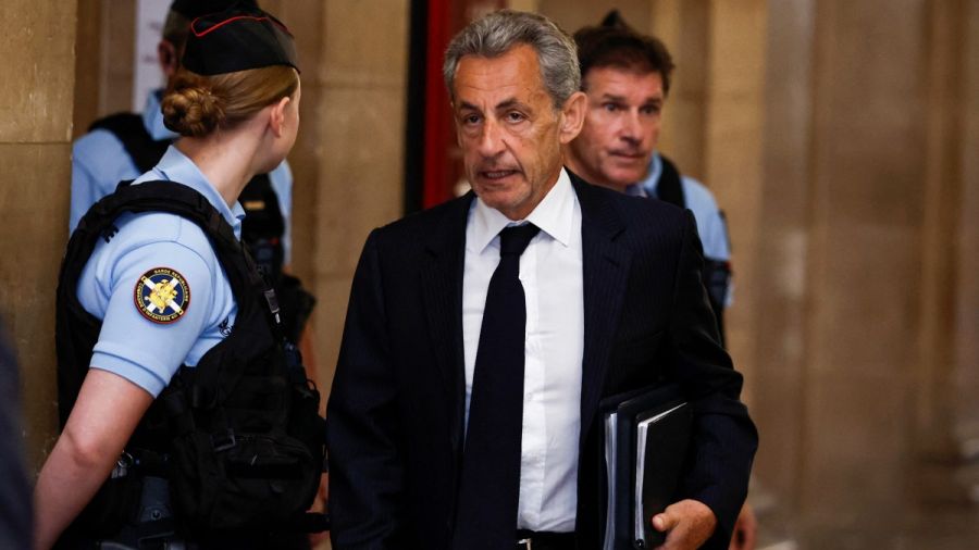 La défense de Nicolas Sarkozy clôt le procès libyen en appel