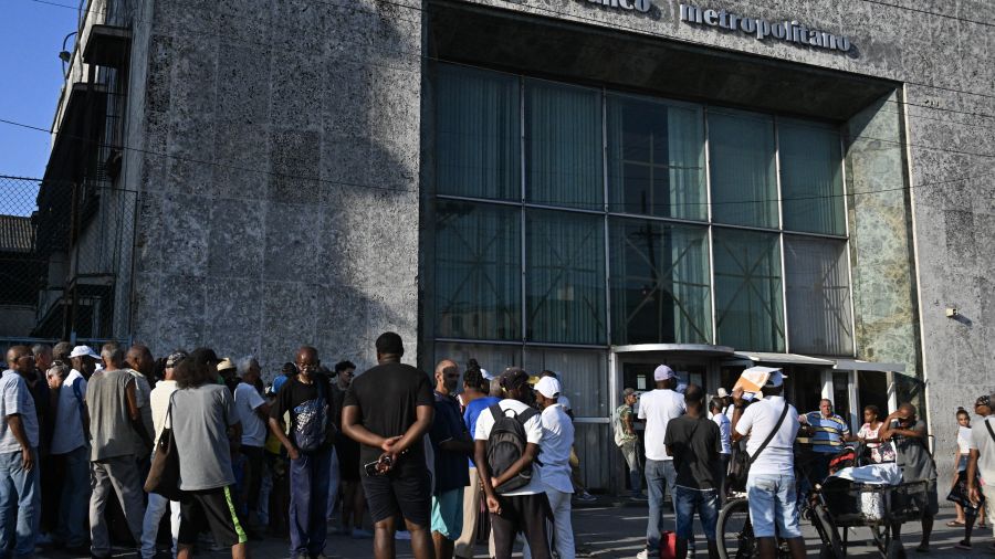 Cuba: les paiements par cartes Visa et Mastercard suspendus en raison des sanctions américaines