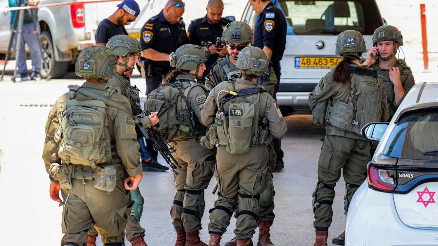 Plusieurs fusillades dans le centre d'Israël, un mort et l'un des assaillants tué