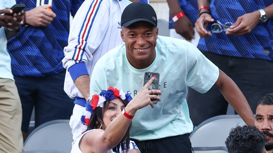 Mondial-2026: la France de Mbappé réussit son entrée, Messi dans l'histoire