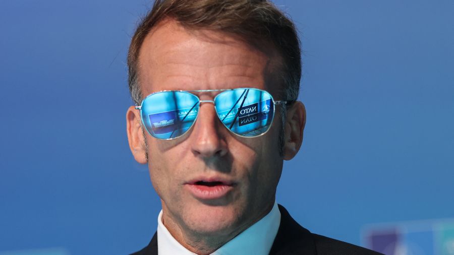 Iran: Macron dit que les discussions doivent se poursuivre avec «calme» et «sang-froid»