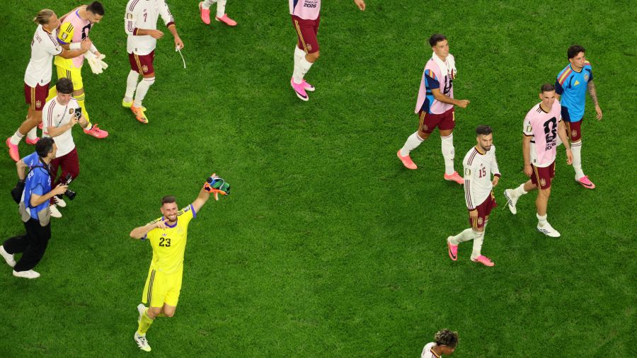 Mondial-2026: l'Espagne, injouable, enterre les rêves français en demi-finale