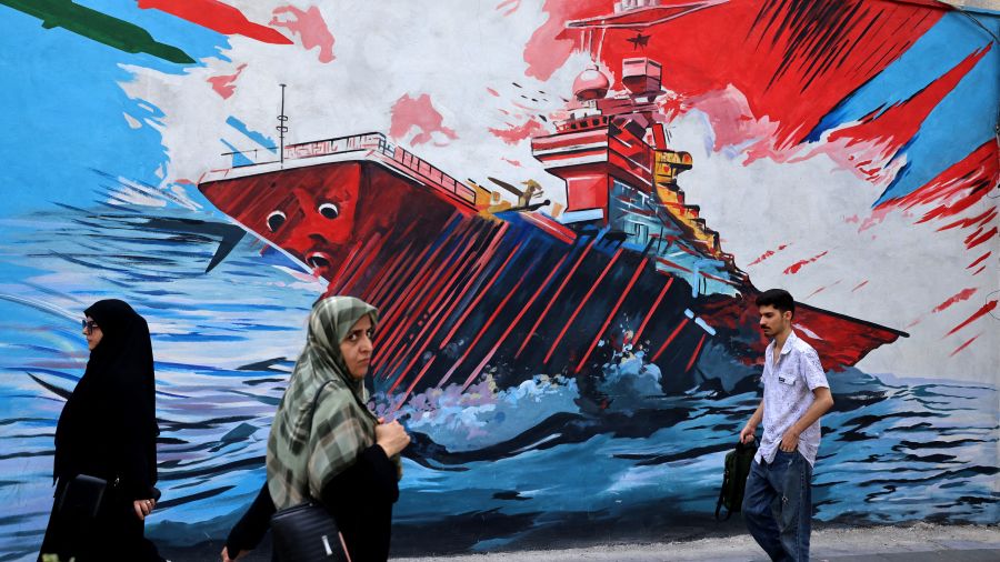 L'Iran et les États-Unis se disent déterminés à poursuivre leurs attaques