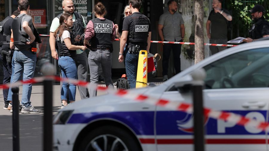 Paris: trois femmes blessées dans une attaque au couteau, un suspect interpellé