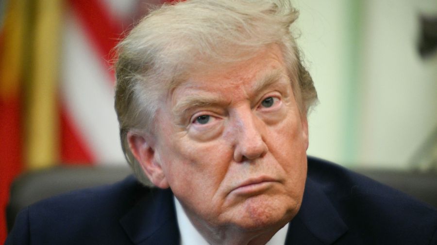 Droit du sol: Trump prend un décret censé empêcher le «tourisme des naissances»