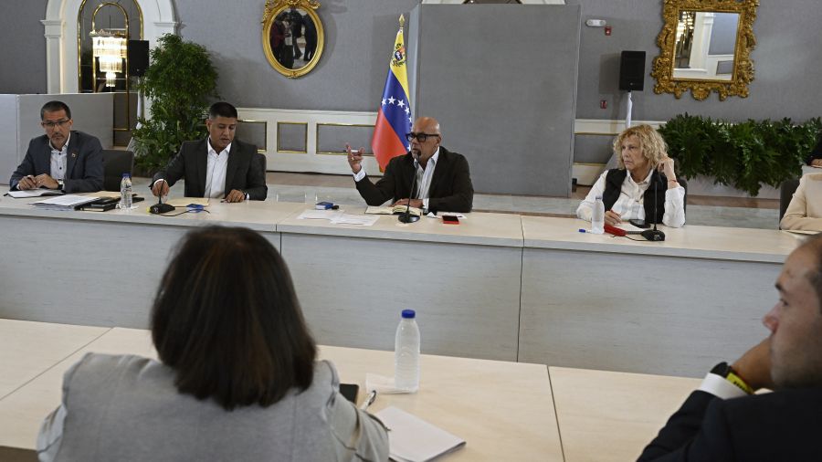 Venezuela: l'Assemblée nationale approuve l'accord pétrolier avec les États-Unis 