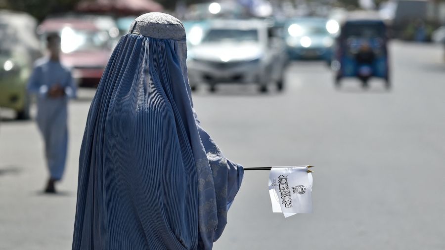 Cinq ans d’invisibilisation des femmes en Afghanistan