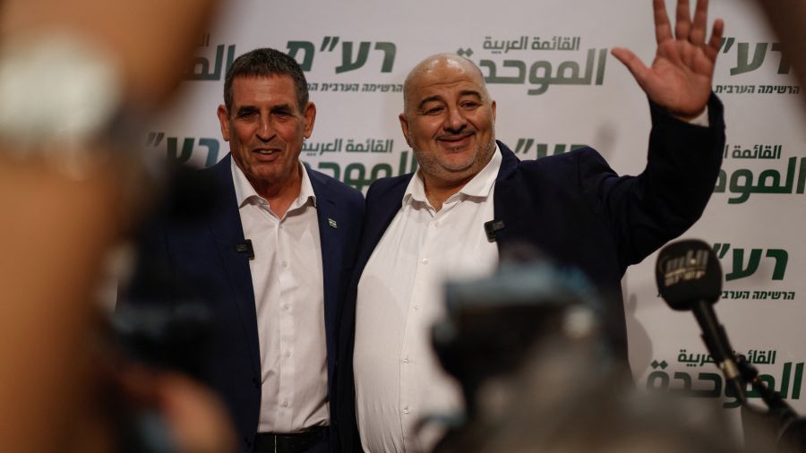 Israël: un ex-officier de police juif rejoint une liste arabe pour les élections