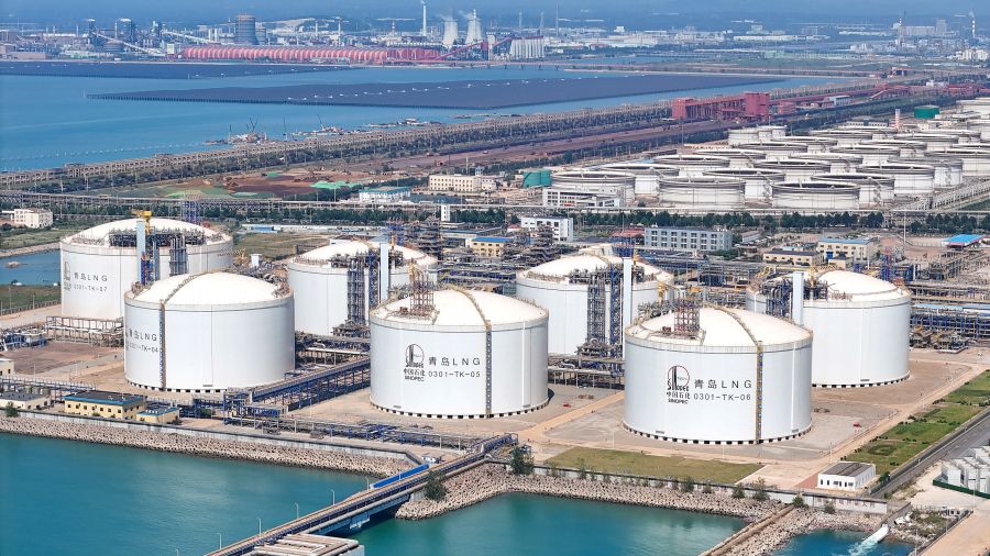 Le gaz européen au plus haut depuis 2022, le pétrole hésite