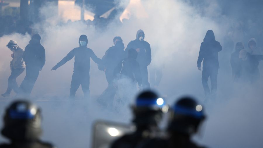Blocage des lycées en France: l'Iran dénonce une «violence disproportionnée» contre les manifestants