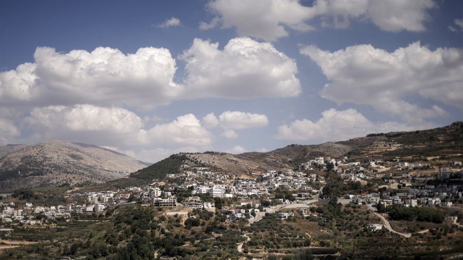 Syrie: un civil tué par des tirs israéliens à Deraa, des oliveraies déracinées à Qouneitra