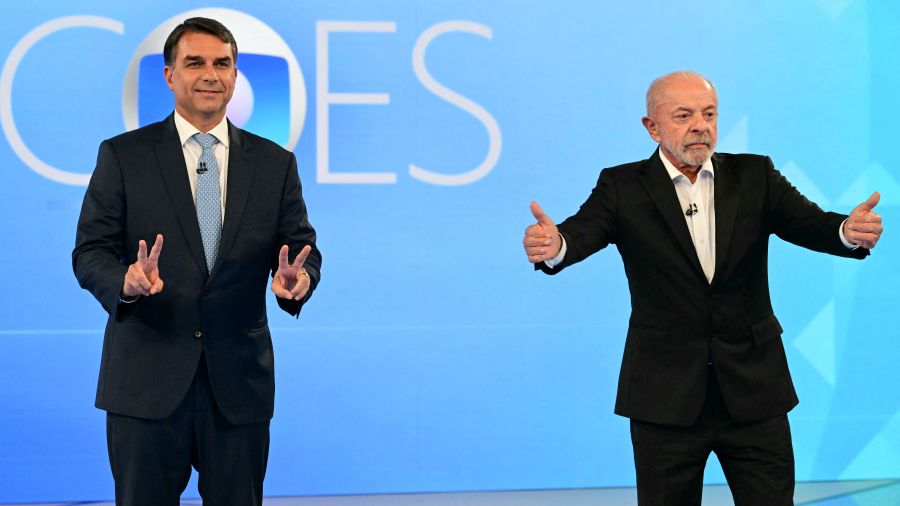 Présidentielle au Brésil: ultime débat plus policé mais sans concession entre Lula et Bolsonaro