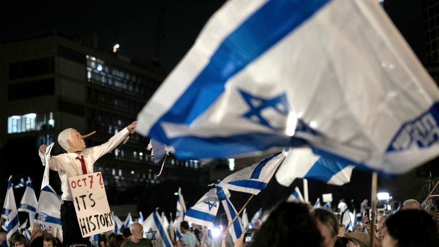 À Tel-Aviv, des milliers de personnes rassemblées contre Netanyahou avant les élections