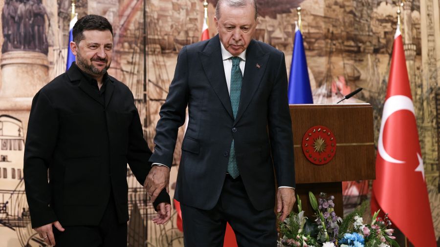 Erdogan demande à Moscou et Kiev d'agir de «façon responsable» en mer Noire