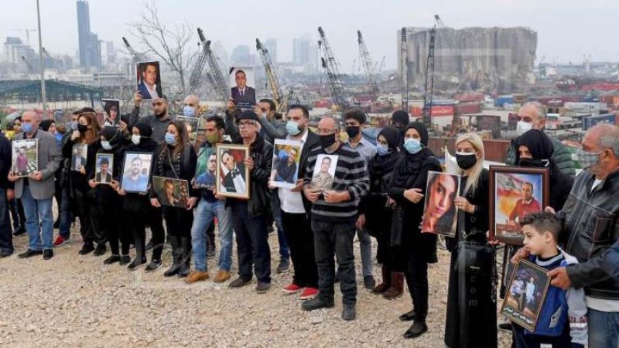 Les familles des victimes du port dénoncent les accusations contre William Noun