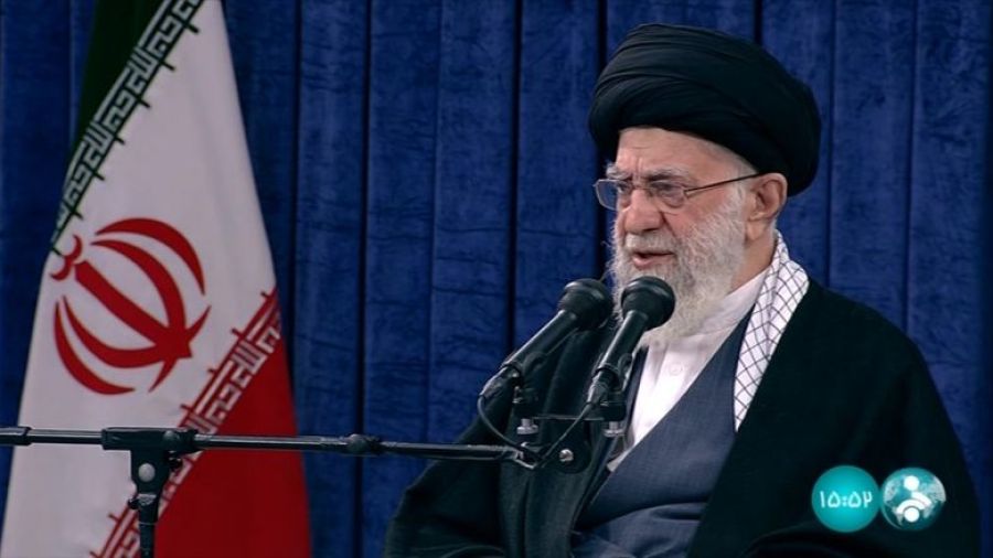 Iran : le guide suprême promet de riposter à toute attaque contre son pays ou ses alliés