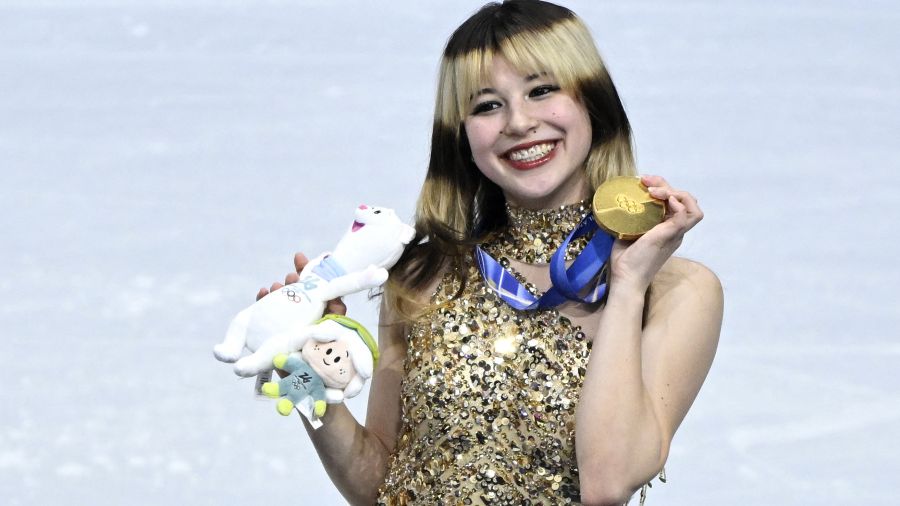 JO: grandiose et flamboyante, Alysa Liu sacrée championne olympique de patinage artistique