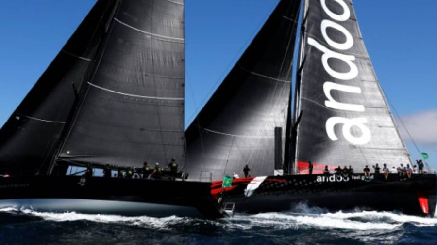 Voile: Andoo Comanche en tête de la course Sydney-Hobart
