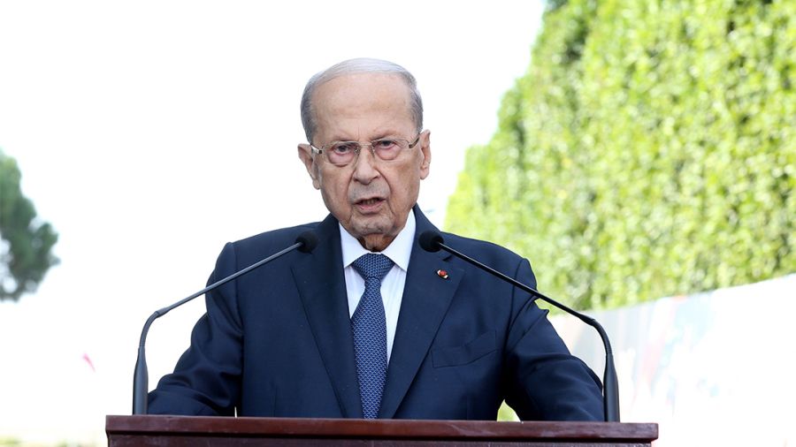 Explosion au port de Beyrouth: un procureur réclame des poursuites contre l'ex-président Michel Aoun