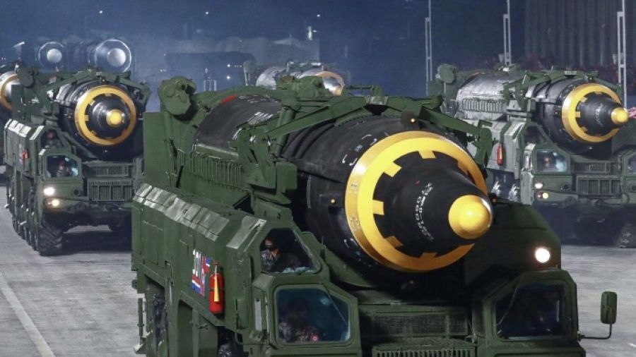 Pyongyang augmente le régime des tests de missiles