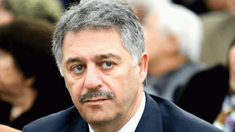 La famille d'un ex-ambassadeur arrêté au Liban exhorte l'État à ne pas le livrer à l'Autorité palestinienne