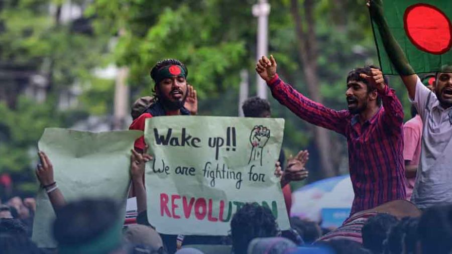 Bangladesh: la révolution étudiante et la fin d'un gouvernement