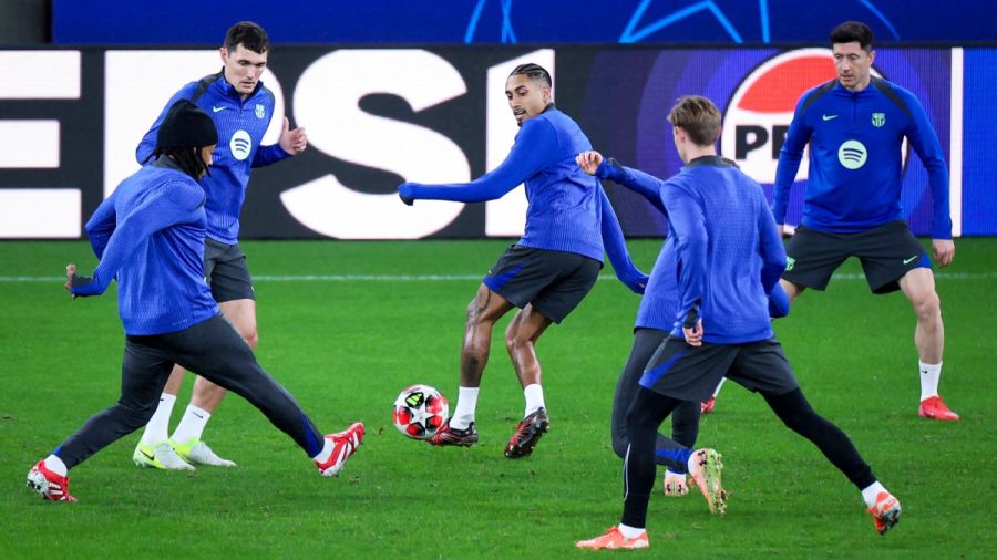 C1: le Barça doit rebondir contre Benfica après sa mauvaise série, prévient Flick