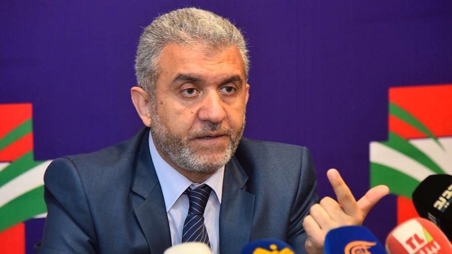 Bayram signe les décrets pour l’augmentation salariale du secteur privé