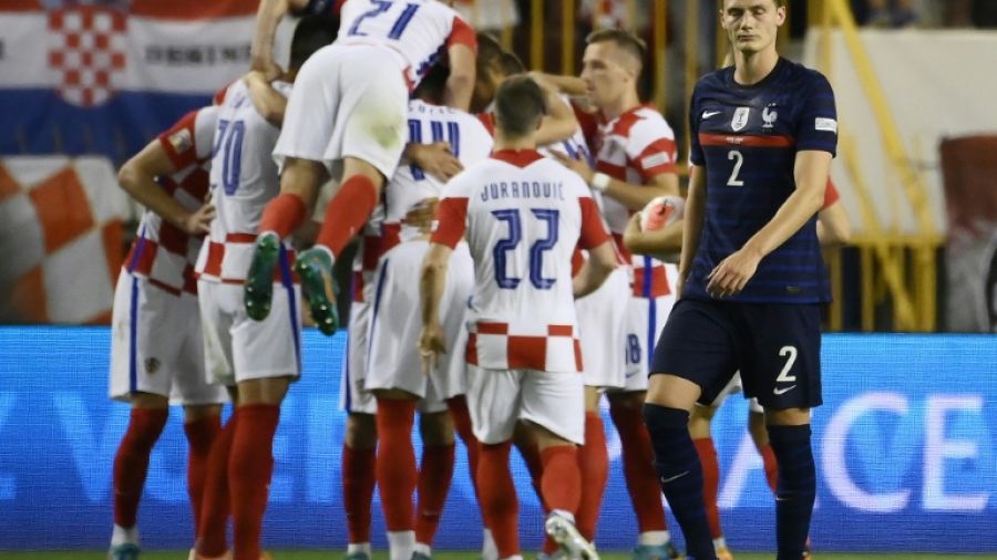 Ligue des nations: deux équipes de France, les mêmes doutes